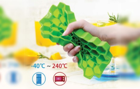 Honeycomb Ice Cube Tray Silicone Flexible - Stackable Hexagon Shape Easy Release Lid, BPA Free Non-Stick for Cocktails Juice Freezer Safe, Premium Kitchen Tool Dishwasher Safe UAE Party Essential 